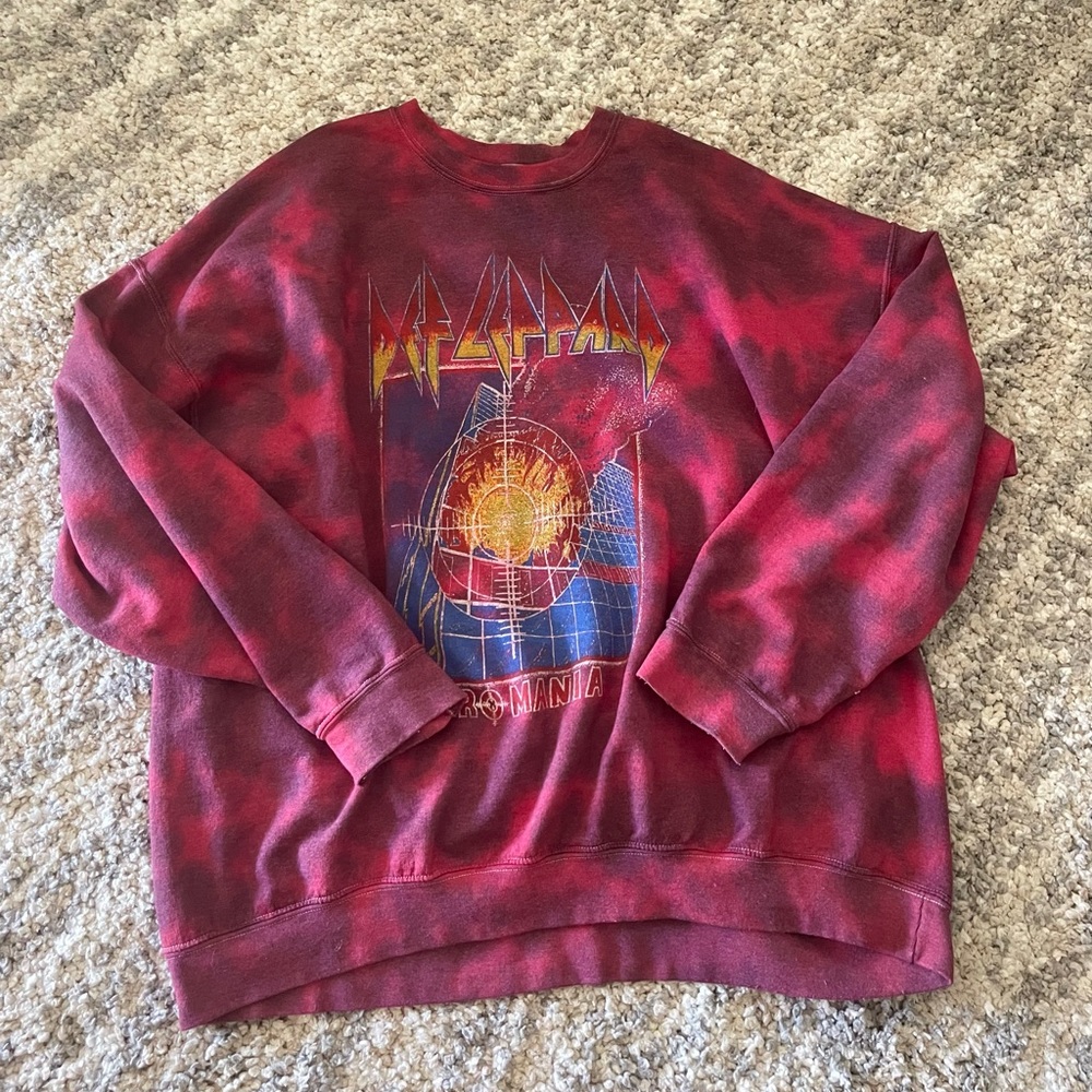 dark red tye dye oversized def leppard crew neck
